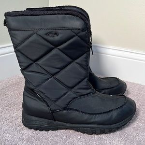 Black Quilted Winter Boots